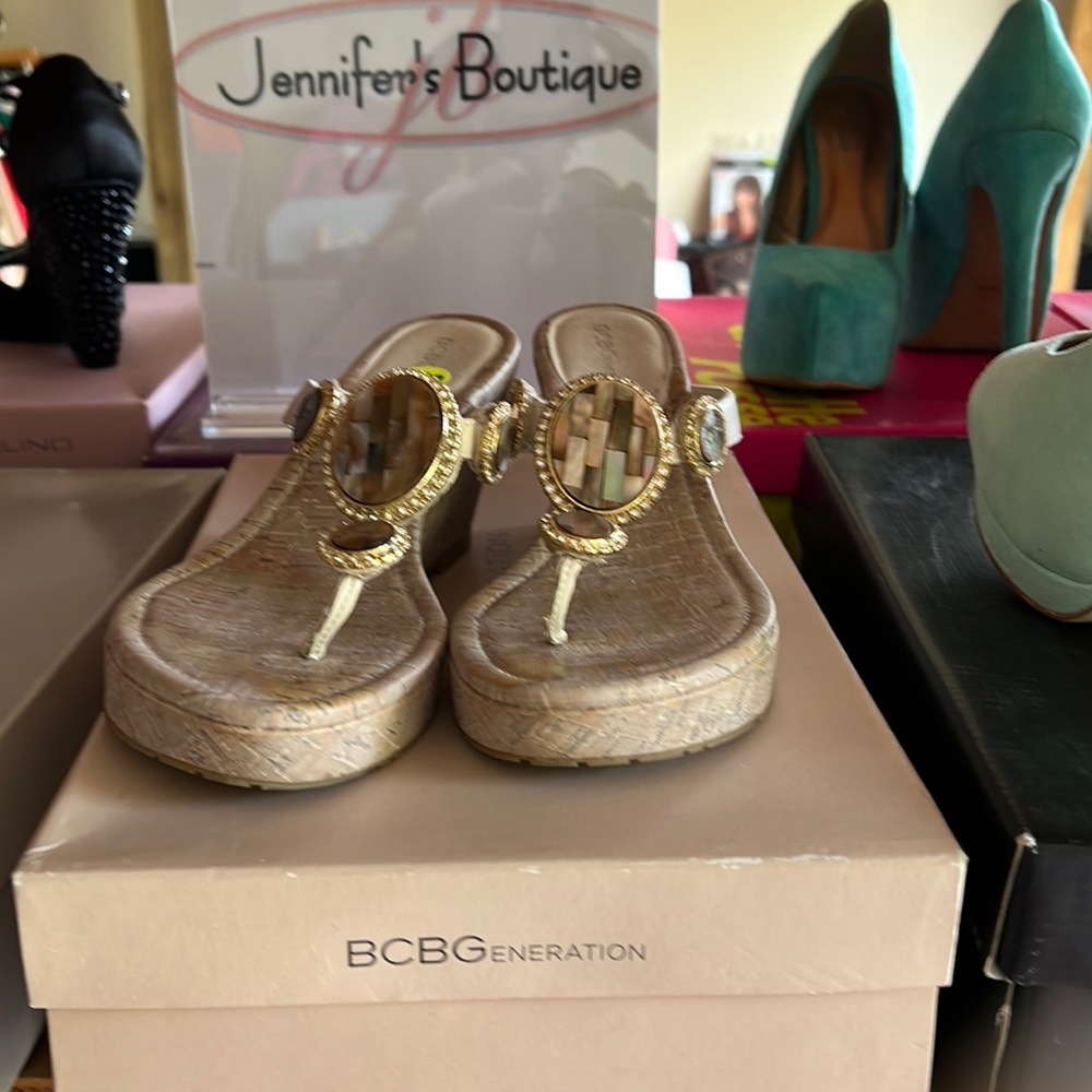 Bcbg Wedge heels!
